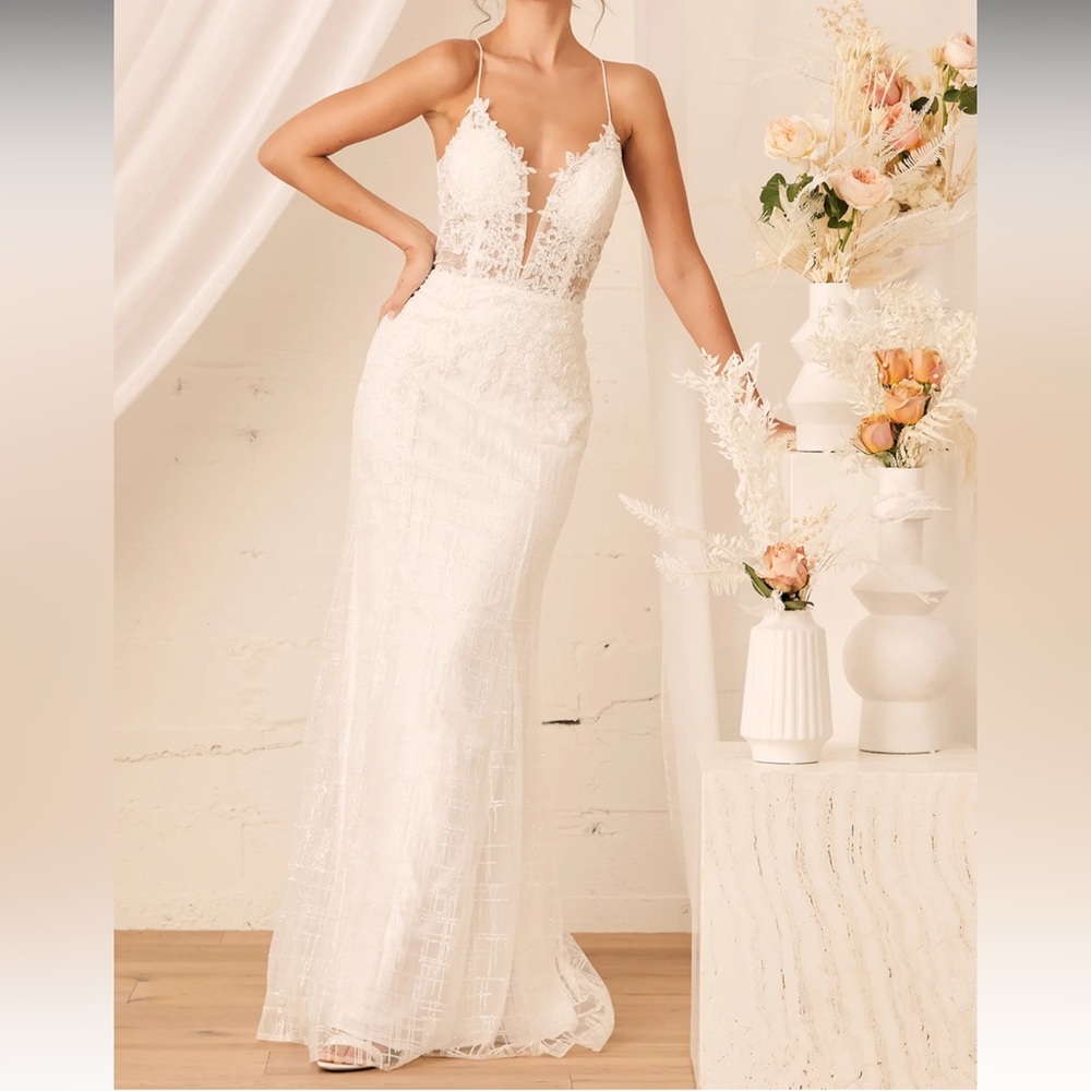 NWT Lulus Wonderstruck Wedding Gown Size 6